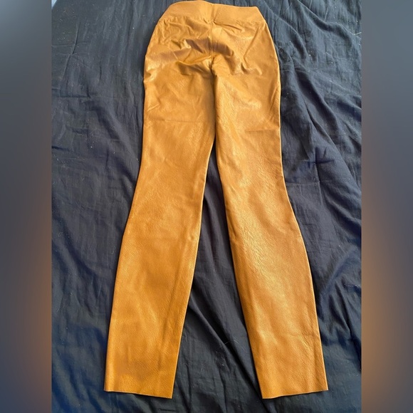 PAIGE Sheena Faux Leather Leggings in Argan New with Tags - Picture 7 of 9